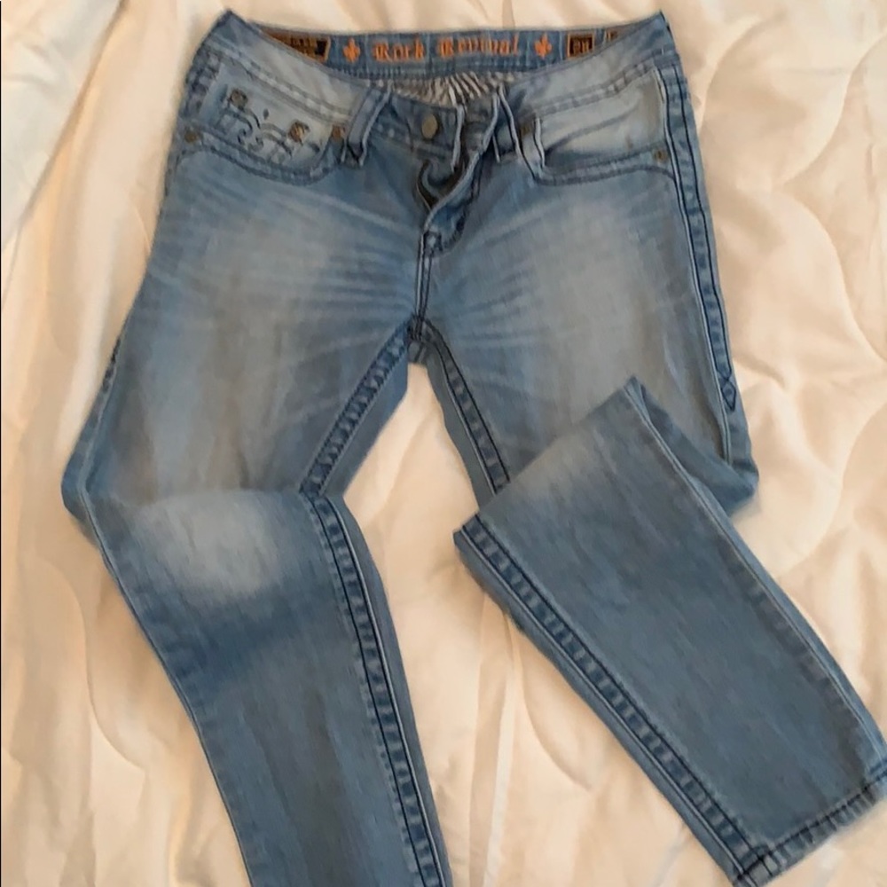 Rock revival crop jeans